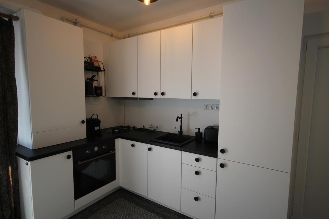Apartment Francesca Mit Parkplatz Naehe Altstadt Sibiu Exterior photo