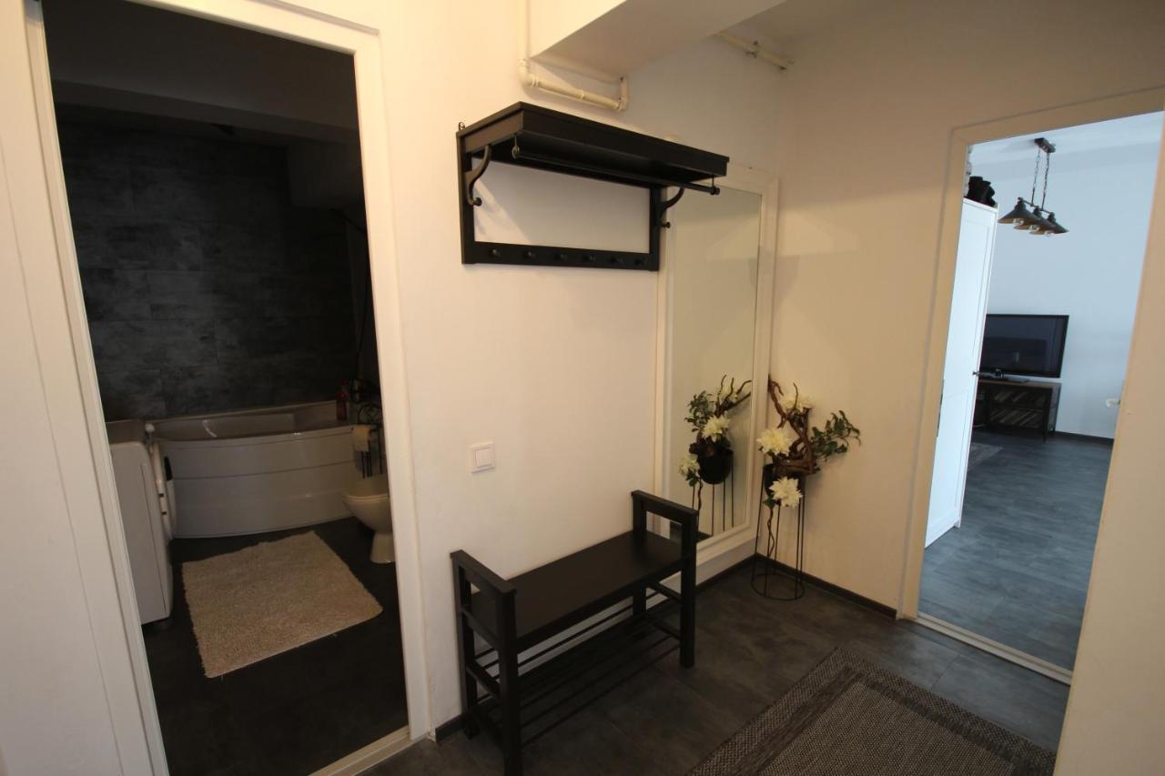 Apartment Francesca Mit Parkplatz Naehe Altstadt Sibiu Exterior photo